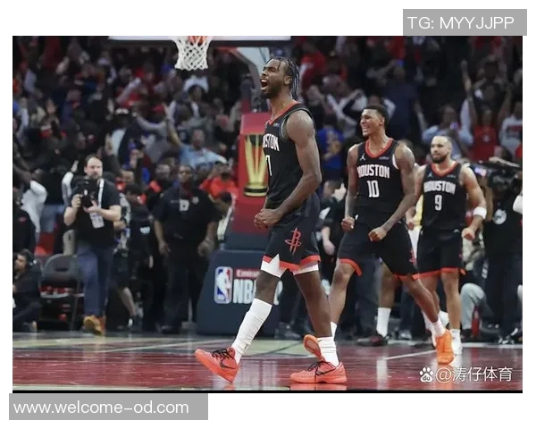 伊森三分球命中率高达579领跑联盟九位球员出手超30次命中率超五成